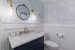 146 Broad St, Charleston, SC 29401 - Photo 18
