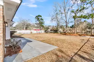 225 Longleaf Rd, Summerville, SC 29486 - Photo 30