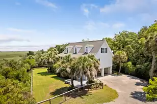 424 Station 22 1/2 St, Sullivans Island, SC 29482 - Photo 2