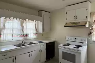 1282 Schley St, Orangeburg, SC 29115 - Photo 8