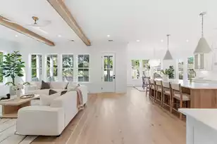 832 McCants Dr, Mount Pleasant, SC 29464 - Photo 6