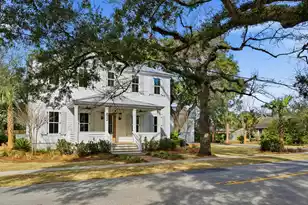 832 McCants Dr, Mount Pleasant, SC 29464 - Photo 54