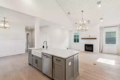 1009 Oak Bluff Avenue, Charleston, SC 29492 - Photo 10