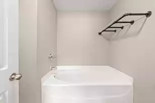 8008 Vermont Rd, North Charleston, SC 29418 - Photo 14