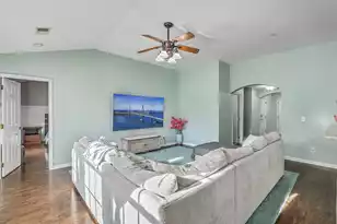 214 Goldfinch Ln, Summerville, SC 29485 - Photo 8