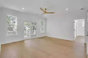 127 Rose Ln, Mount Pleasant, SC 29464 - Photo 8