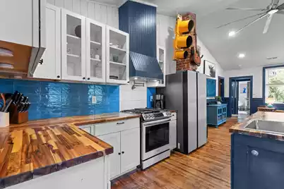 506 1st N Street W, Summerville, SC 29483 - Photo 10