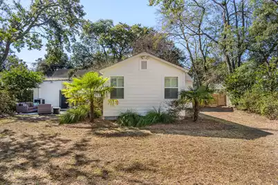 1428 Hindman Avenue, Mount Pleasant, SC 29464 - Photo 40