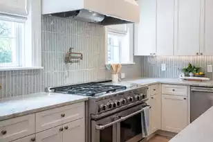 108 Live Oak Dr, Mount Pleasant, SC 29464 - Photo 12