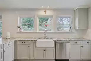 8 Vincent Dr, Mount Pleasant, SC 29464 - Photo 24