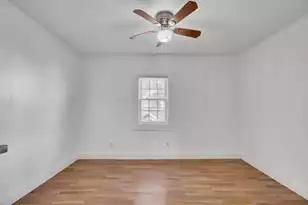 1904 Iris St, North Charleston, SC 29405 - Photo 14