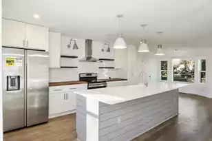 106 Mellard Dr, Goose Creek, SC 29445 - Photo 2