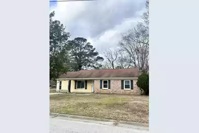 7601 Ireland Drive, North Charleston, SC 29420 - Photo 1
