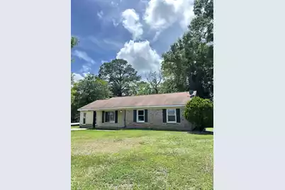 7601 Ireland Drive, North Charleston, SC 29420 - Photo 8