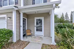 113 Farm Quarters Dr, Goose Creek, SC 29445 - Photo 6