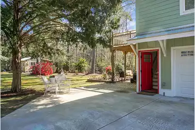 1354 Bluebird Drive, Mount Pleasant, SC 29464 - Photo 6