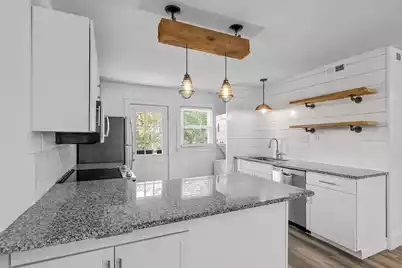 404 Saint Charles Court Court, Charleston, SC 29407 - Photo 8