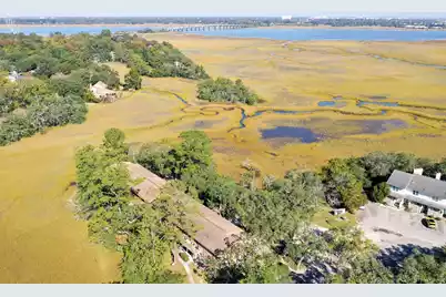 404 Saint Charles Court Court, Charleston, SC 29407 - Photo 4