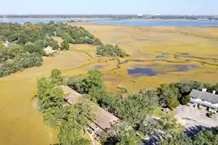 404 Saint Charles Ct Ct, Charleston, SC 29407 - Photo 4