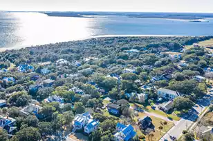 3 Florence St, Sullivans Island, SC 29482 - Photo 12