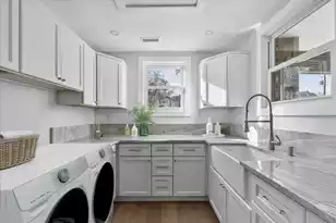 517 Pelzer Dr, Mount Pleasant, SC 29464 - Photo 36