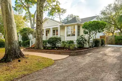 119 Freeman Street, Mount Pleasant, SC 29464 - Photo 4