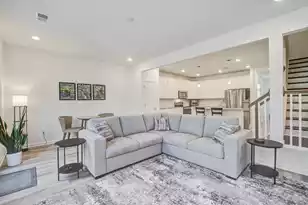 499 Trotters Ln, Moncks Corner, SC 29461 - Photo 4