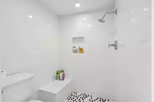 242 Middle St, Mount Pleasant, SC 29464 - Photo 66