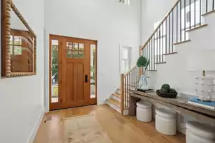 362 6th Ave, Mount Pleasant, SC 29464 - Photo 6