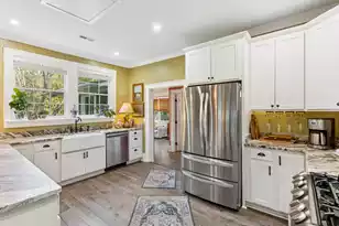 207 Carolina Ave W, Summerville, SC 29483 - Photo 12