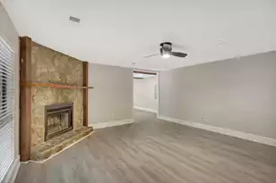 213 Sagebrush Ln, Summerville, SC 29483 - Photo 10