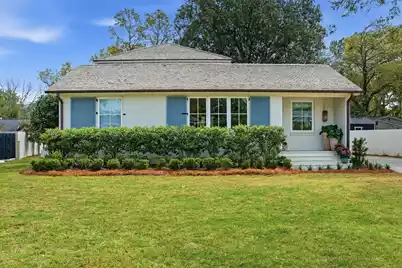 12 Ellen Avenue, Mount Pleasant, SC 29464 - Photo 1
