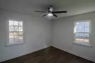 910 Sea Gull Dr, Mount Pleasant, SC 29464 - Photo 10
