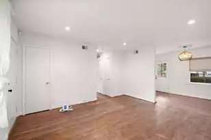 713 Magnolia Rd, Charleston, SC 29407 - Photo 2