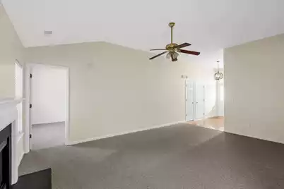 219 Burton Avenue, Summerville, SC 29485 - Photo 4