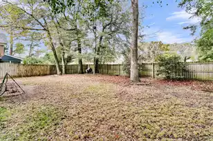 1415 Oaklanding Rd, Mount Pleasant, SC 29464 - Photo 32