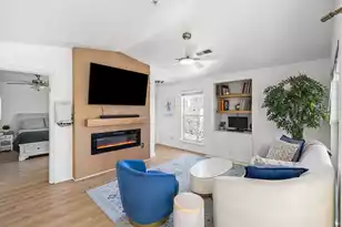 700 Daniel Ellis Dr, Charleston, SC 29412 - Photo 2