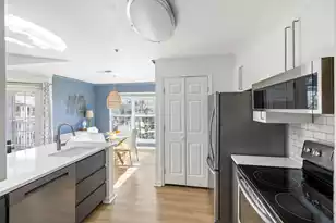 700 Daniel Ellis Dr, Charleston, SC 29412 - Photo 8