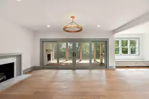 499 Lackland Ct, Mount Pleasant, SC 29464 - Photo 12