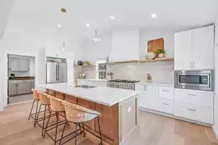 1451 Woodview Ln, Charleston, SC 29412 - Photo 10