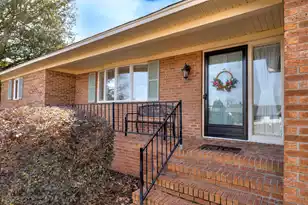 612 Santee Dr, Santee, SC 29142 - Photo 4