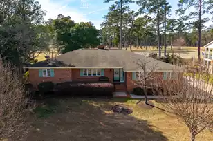 612 Santee Dr, Santee, SC 29142 - Photo 2