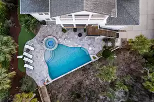 2749 Fountainhead Way, Mount Pleasant, SC 29466 - Photo 8