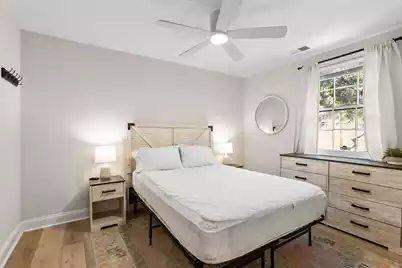 22 Bee Street #B, Charleston, SC 29403 - Photo 8