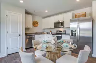 131 Brooks Dr, Holly Hill, SC 29059 - Photo 4