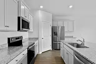 216 Brooks Dr, Holly Hill, SC 29059 - Photo 8