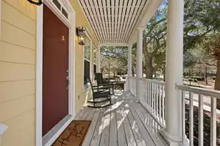 3011 Treadwell St, Mount Pleasant, SC 29466 - Photo 4