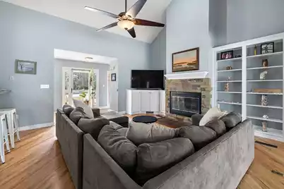 3582 Heathermoor Court, Mount Pleasant, SC 29466 - Photo 8