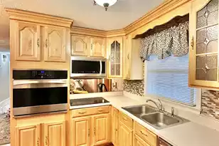 1887 Jaywood Cir, Charleston, SC 29407 - Photo 8