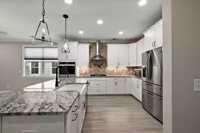 656 Yellow Leaf Lane, Summerville, SC 29486 - Photo 10